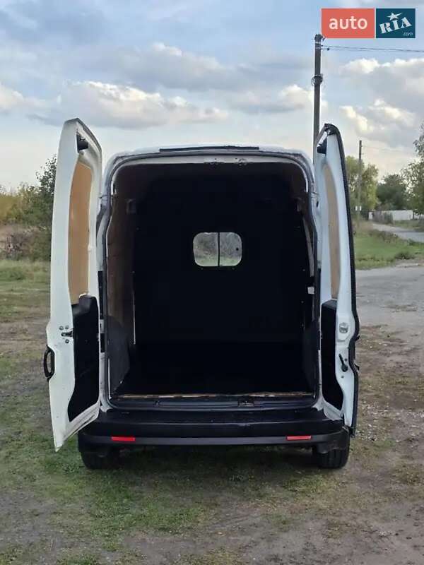 Вантажний фургон Fiat Doblo 2013 в Дніпрі фото 7 Вантажний фургон Fiat Doblo 2013 в Дніпрі