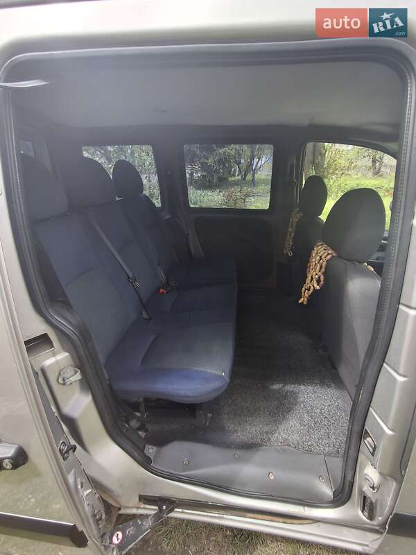Мінівен Fiat Doblo 2006 в Пустомитах