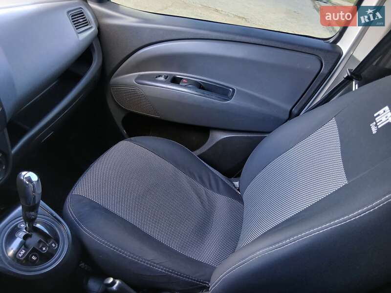 Мінівен Fiat Doblo 2011 в Новій Одесі