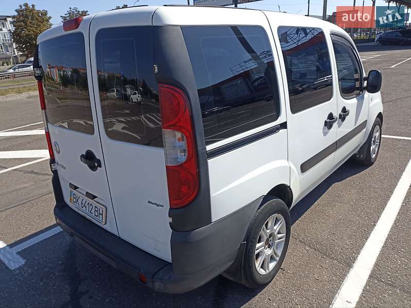 Минивэн Fiat Doblo 2006 в Ровно фото 3 Минивэн Fiat Doblo 2006 в Ровно