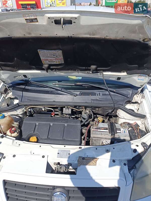 Минивэн Fiat Doblo 2006 в Ровно фото 24 Минивэн Fiat Doblo 2006 в Ровно