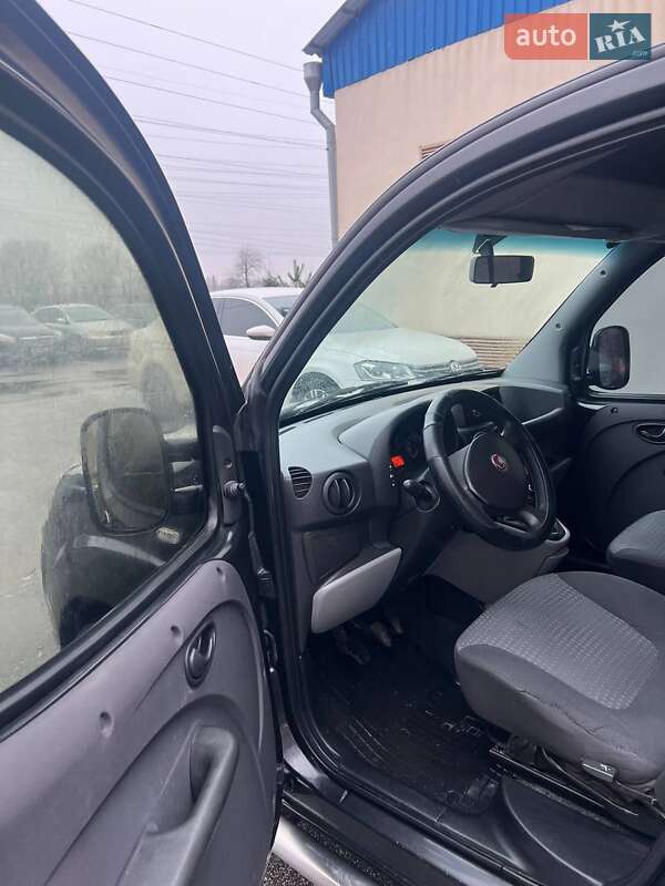 Мінівен Fiat Doblo 2009 в Броварах