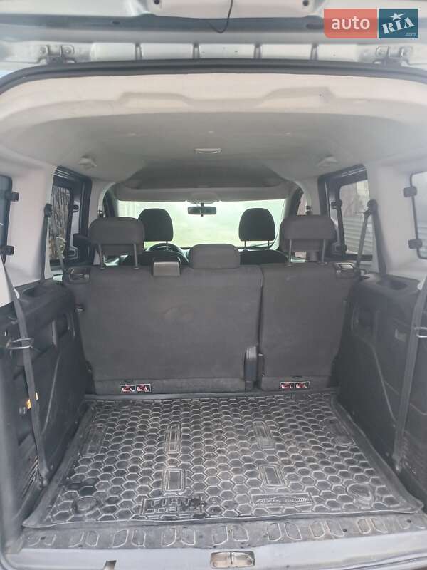 Минивэн Fiat Doblo 2011 в Днепре