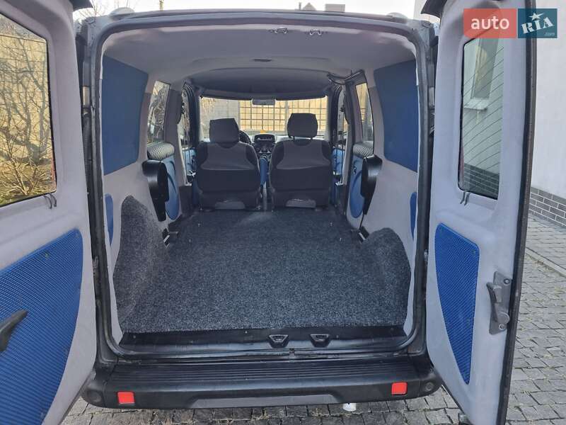 Мінівен Fiat Doblo 2008 в Рівному