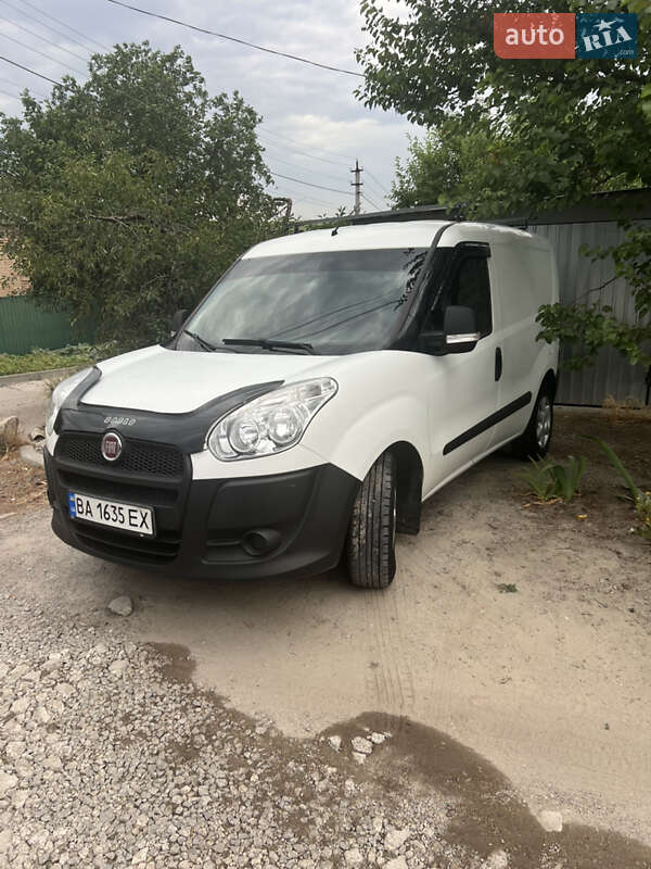 Грузовой фургон Fiat Doblo 2013 в Кропивницком фото 5 Грузовой фургон Fiat Doblo 2013 в Кропивницком