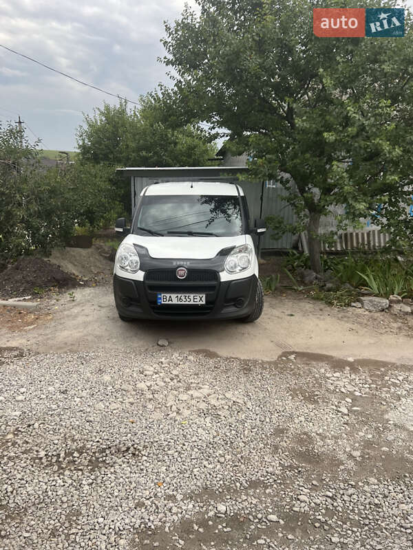 Грузовой фургон Fiat Doblo 2013 в Кропивницком фото 6 Грузовой фургон Fiat Doblo 2013 в Кропивницком