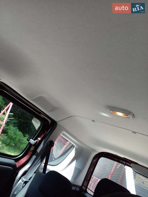 Минивэн Fiat Doblo 2011 в Сатанове фото 5 Минивэн Fiat Doblo 2011 в Сатанове