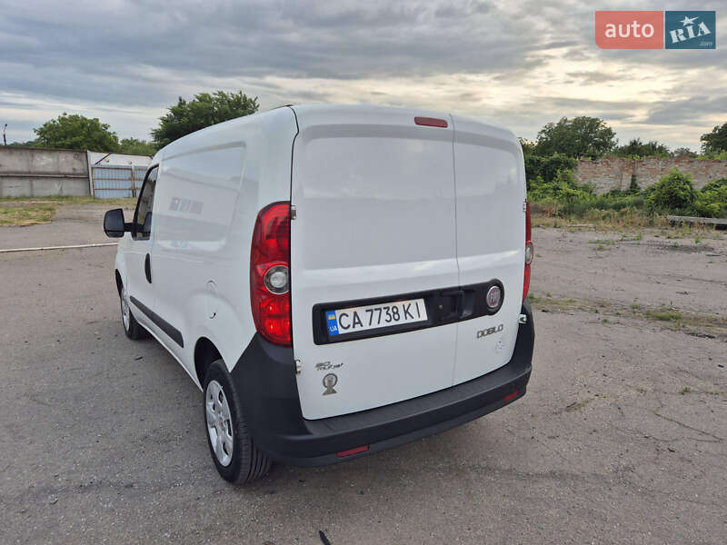 Вантажний фургон Fiat Doblo 2011 в Умані фото 14 Вантажний фургон Fiat Doblo 2011 в Умані