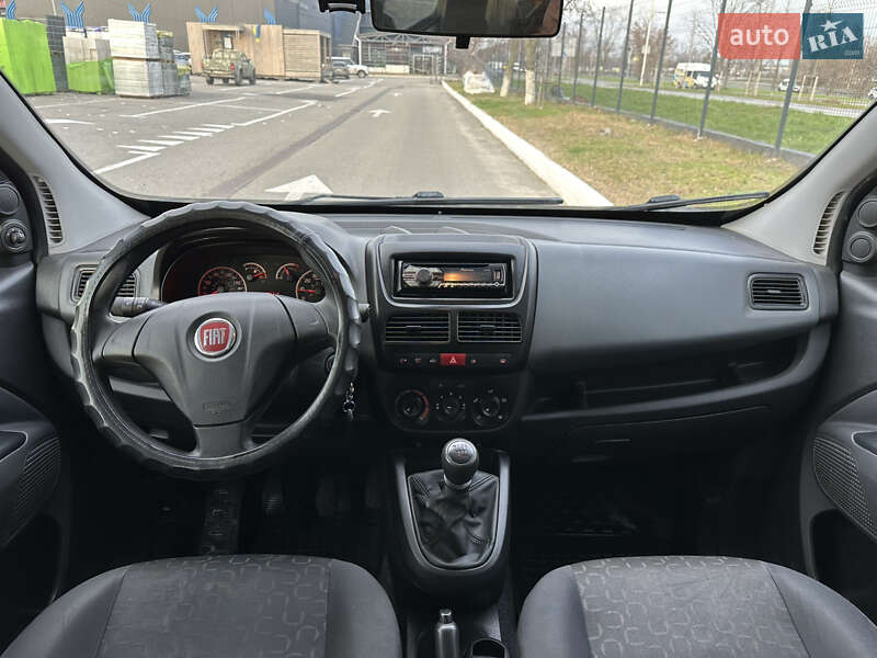 Мінівен Fiat Doblo 2012 в Києві
