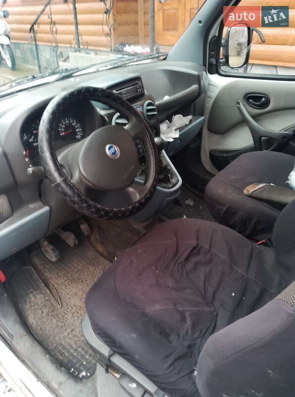 Минивэн Fiat Doblo 2004 в Делятине фото 3 Минивэн Fiat Doblo 2004 в Делятине