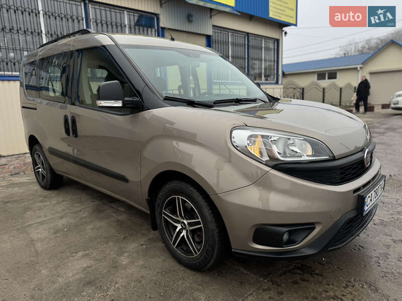 Мінівен Fiat Doblo 2017 в Умані