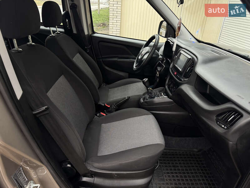 Мінівен Fiat Doblo 2017 в Умані