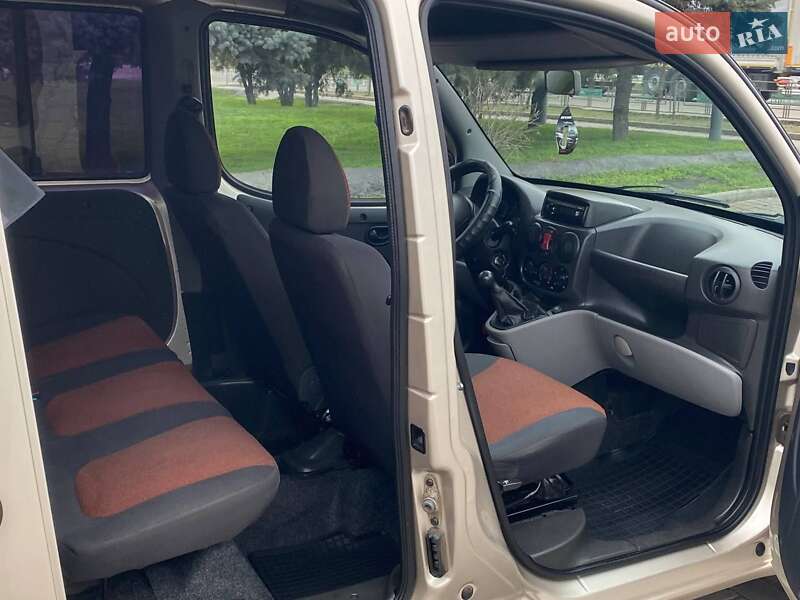 Минивэн Fiat Doblo 2013 в Вознесенске фото 14 Минивэн Fiat Doblo 2013 в Вознесенске