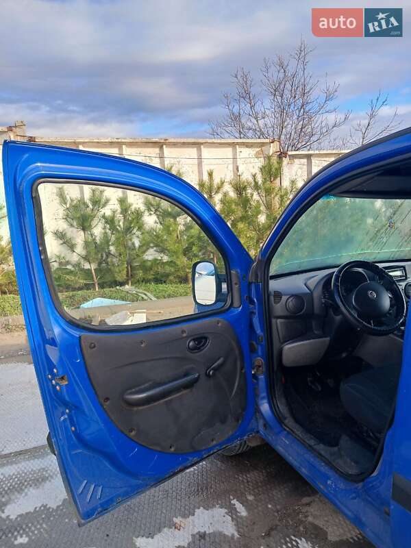 Грузовой фургон Fiat Doblo 2013 в Харькове