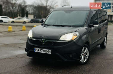 Минивэн Fiat Doblo 2017 в Кропивницком