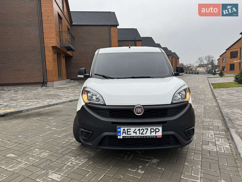Грузовой фургон Fiat Doblo 2019 в Днепре фото 2 Грузовой фургон Fiat Doblo 2019 в Днепре
