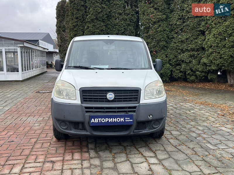Вантажопасажирський фургон Fiat Doblo 2006 в Білій Церкві