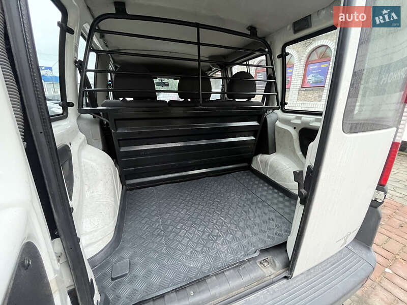 Вантажопасажирський фургон Fiat Doblo 2006 в Білій Церкві