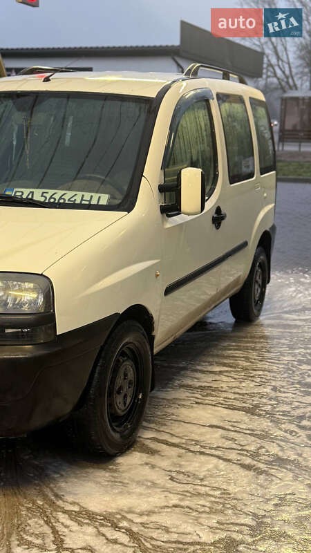 Мінівен Fiat Doblo 2005 в Кропивницькому