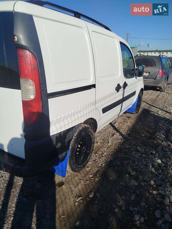 Грузовой фургон Fiat Doblo 2006 в Гоще фото 3 Грузовой фургон Fiat Doblo 2006 в Гоще