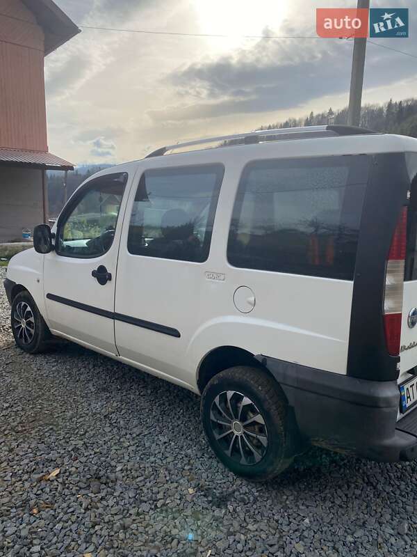 Минивэн Fiat Doblo 2005 в Болехове