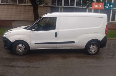 Вантажний фургон Fiat Doblo 2012 в Києві