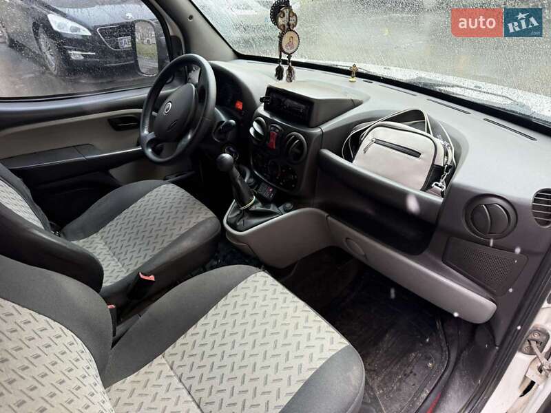 Минивэн Fiat Doblo 2006 в Ладыжине фото 7 Минивэн Fiat Doblo 2006 в Ладыжине