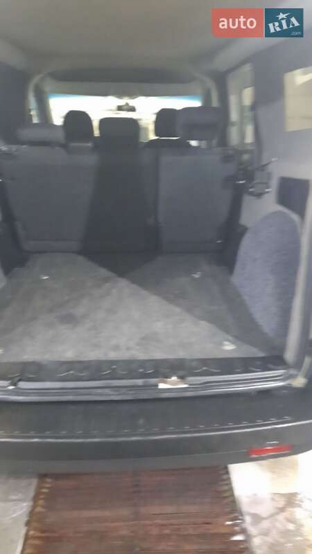 Минивэн Fiat Doblo 2016 в Киеве