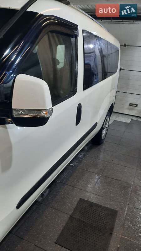 Минивэн Fiat Doblo 2016 в Киеве