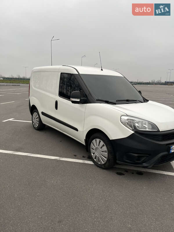 Грузовой фургон Fiat Doblo 2016 в Подгородном