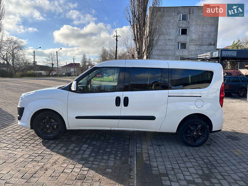 Минивэн Fiat Doblo 2013 в Раздельной