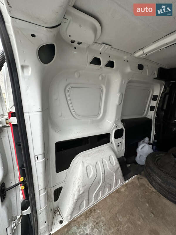 Грузовой фургон Fiat Doblo 2017 в Львове фото 9 Грузовой фургон Fiat Doblo 2017 в Львове