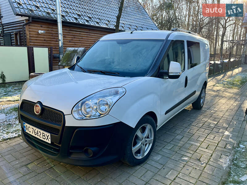 Грузовой фургон Fiat Doblo 2013 в Луцке фото 2 Грузовой фургон Fiat Doblo 2013 в Луцке