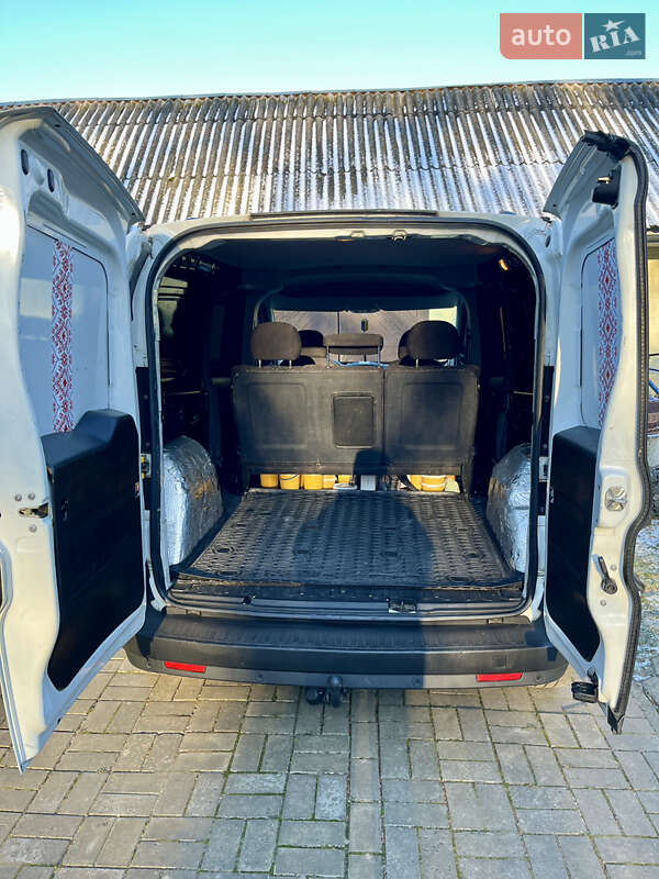 Грузовой фургон Fiat Doblo 2013 в Луцке фото 21 Грузовой фургон Fiat Doblo 2013 в Луцке
