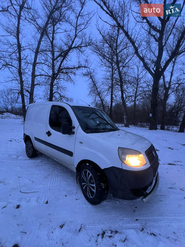 Грузовик Fiat Doblo 2007 в Днепре