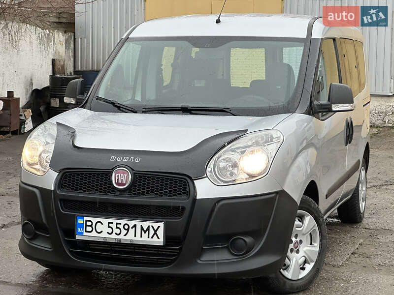 Мінівен Fiat Doblo 2011 в Миколаєві фото 2 Мінівен Fiat Doblo 2011 в Миколаєві