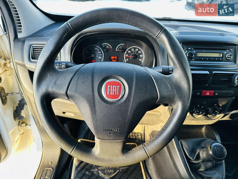 Грузовой фургон Fiat Doblo 2012 в Харькове