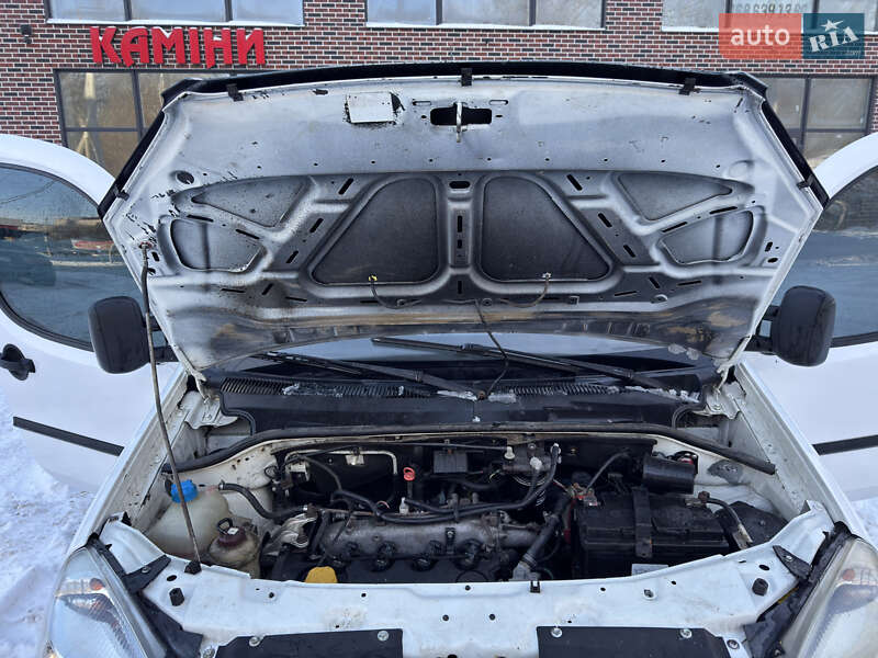 Минивэн Fiat Doblo 2006 в Тернополе фото 9 Минивэн Fiat Doblo 2006 в Тернополе