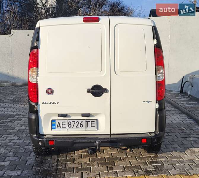 Грузовой фургон Fiat Doblo 2013 в Николаеве фото 5 Грузовой фургон Fiat Doblo 2013 в Николаеве