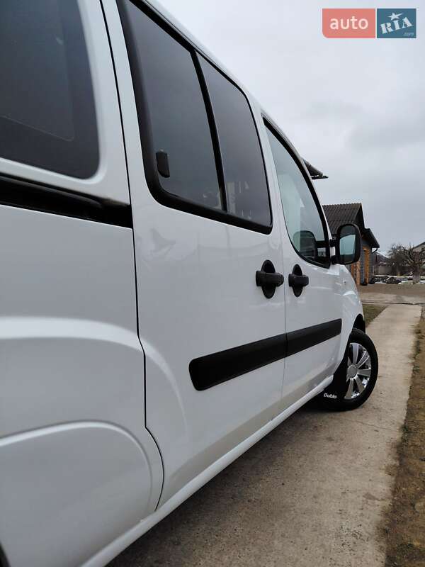 Мінівен Fiat Doblo 2008 в Снятині фото 4 Мінівен Fiat Doblo 2008 в Снятині
