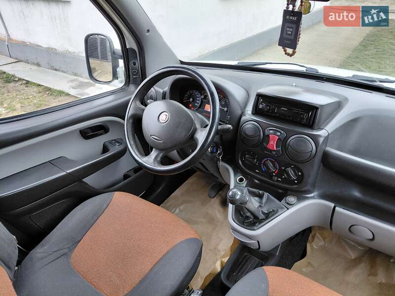 Мінівен Fiat Doblo 2008 в Снятині фото 27 Мінівен Fiat Doblo 2008 в Снятині