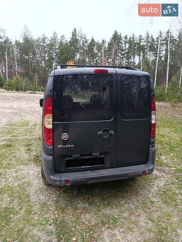 Минивэн Fiat Doblo 2009 в Черкассах