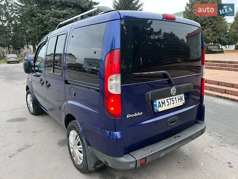 Минивэн Fiat Doblo 2008 в Калиновке