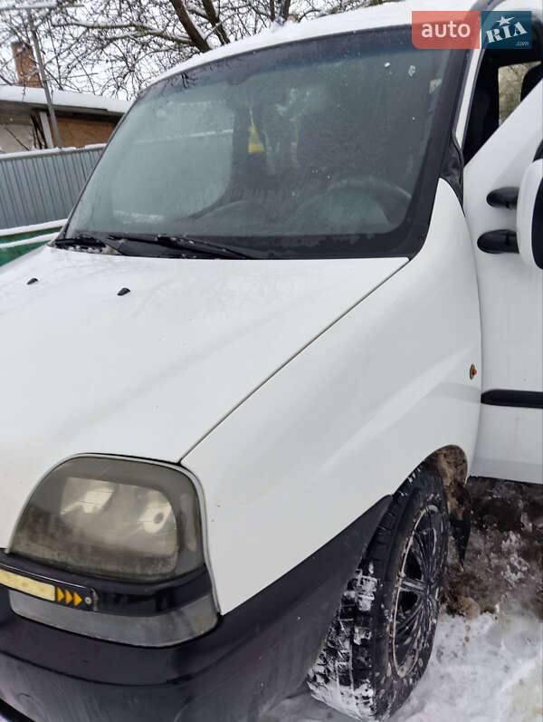 Минивэн Fiat Doblo 2001 в Пробежной