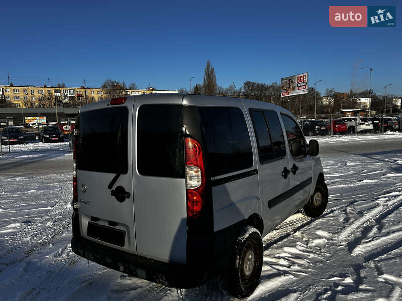 Минивэн Fiat Doblo 2012 в Полтаве