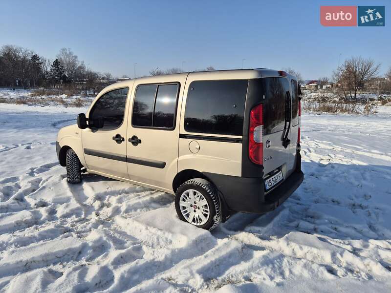 Минивэн Fiat Doblo 2012 в Ямполе