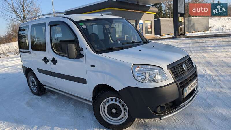 Минивэн Fiat Doblo 2007 в Косове фото Минивэн Fiat Doblo 2007 в Косове