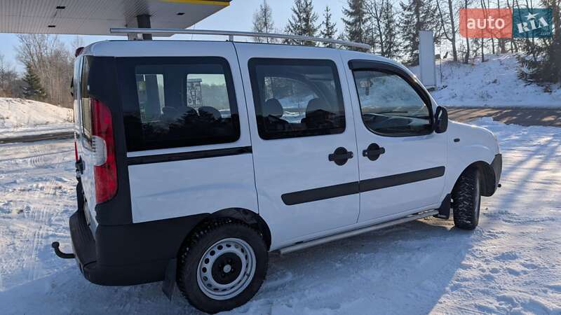 Минивэн Fiat Doblo 2007 в Косове фото 14 Минивэн Fiat Doblo 2007 в Косове