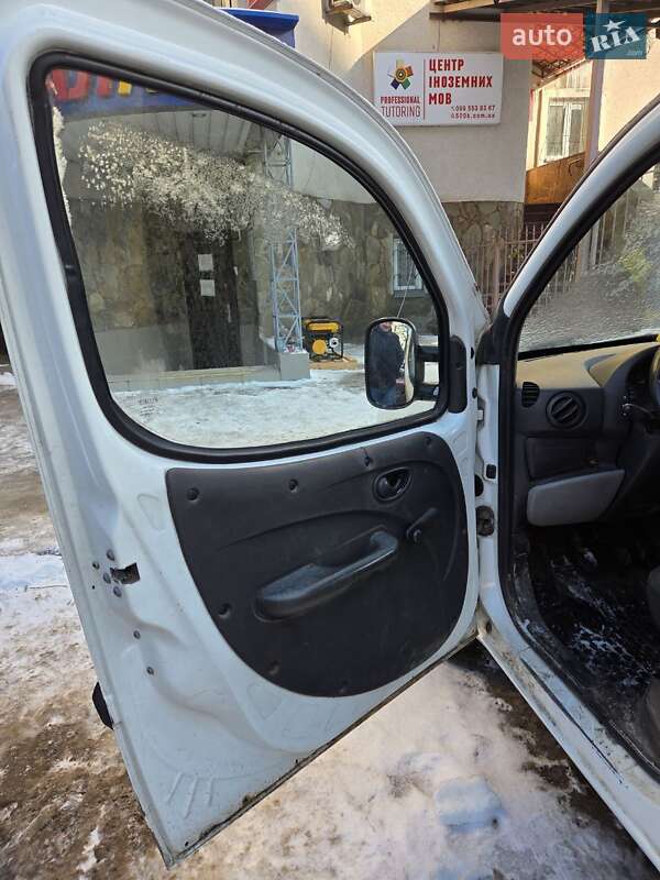 Грузовой фургон Fiat Doblo 2013 в Броварах фото 6 Грузовой фургон Fiat Doblo 2013 в Броварах