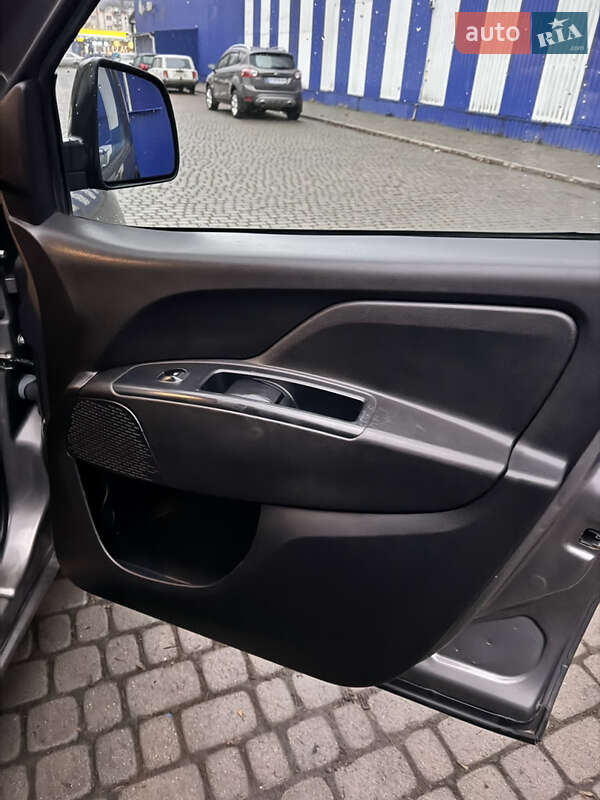 Минивэн Fiat Doblo 2017 в Турьих Реметах